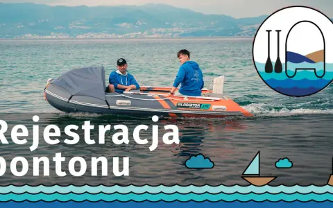 Dwóch mężczyzn płynie pontonem po morzu. Czy ponton trzeba rejestrować? Dowiedz się więcej.